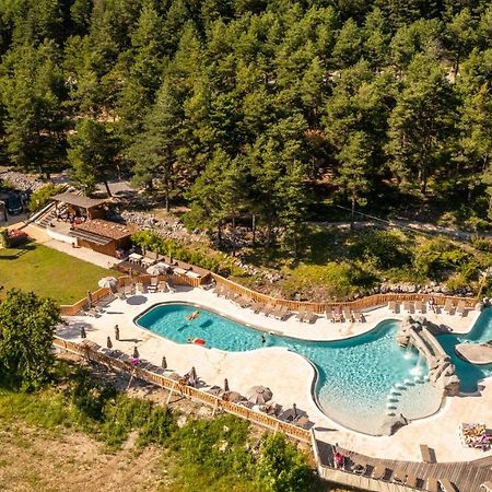 Camping Rcn Les Collines De Castellane Kültér fotó