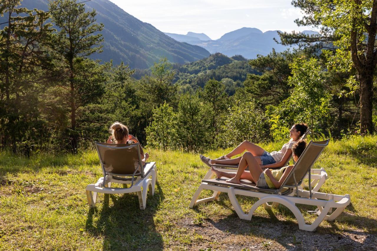 Camping Rcn Les Collines De Castellane Kültér fotó